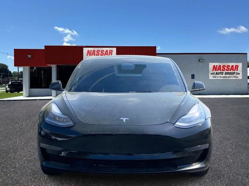 Used 2022 Tesla Model 3 Long Range image 2