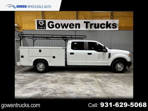 Used 2022 Ford F250 XL w/ Power Equipment Group RWD image 1