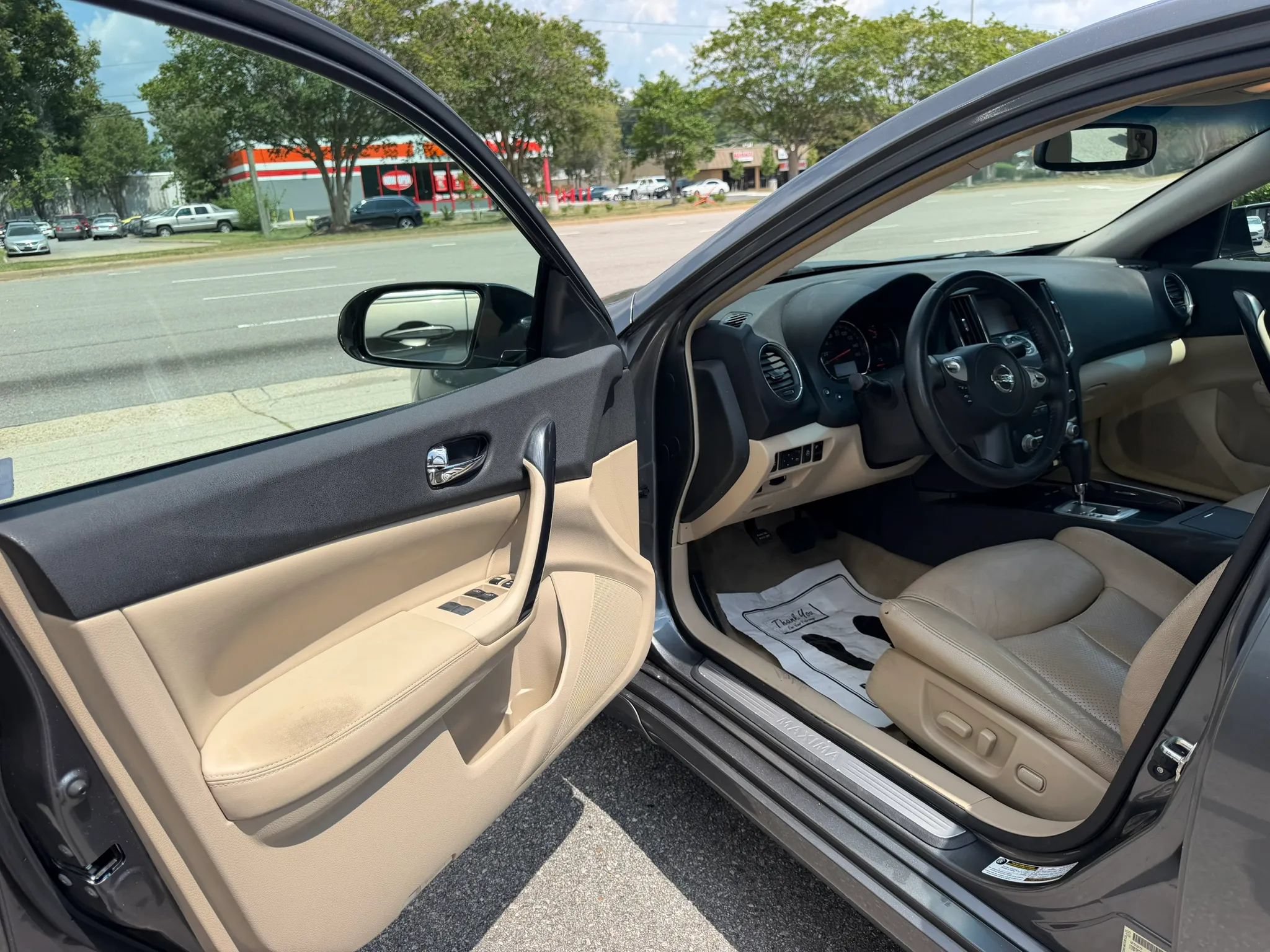 Used 2014 Nissan Maxima 3.5 SV w/ SV Value Package FWD image 9