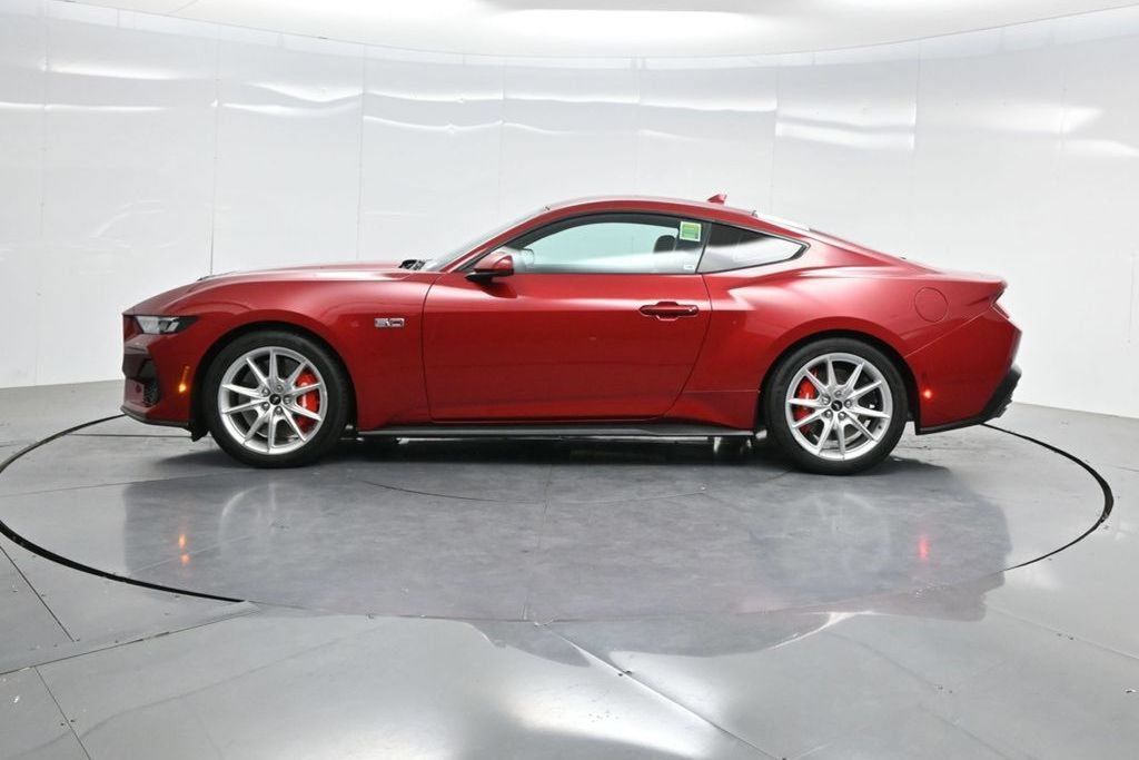 Used 2024 Ford Mustang GT Premium RWD image 8