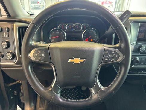 Used 2018 Chevrolet Silverado 1500 LT w/ All Star Edition AWD/4WD image 13