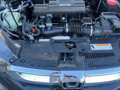 Used 2018 Honda CR-V Touring image 16