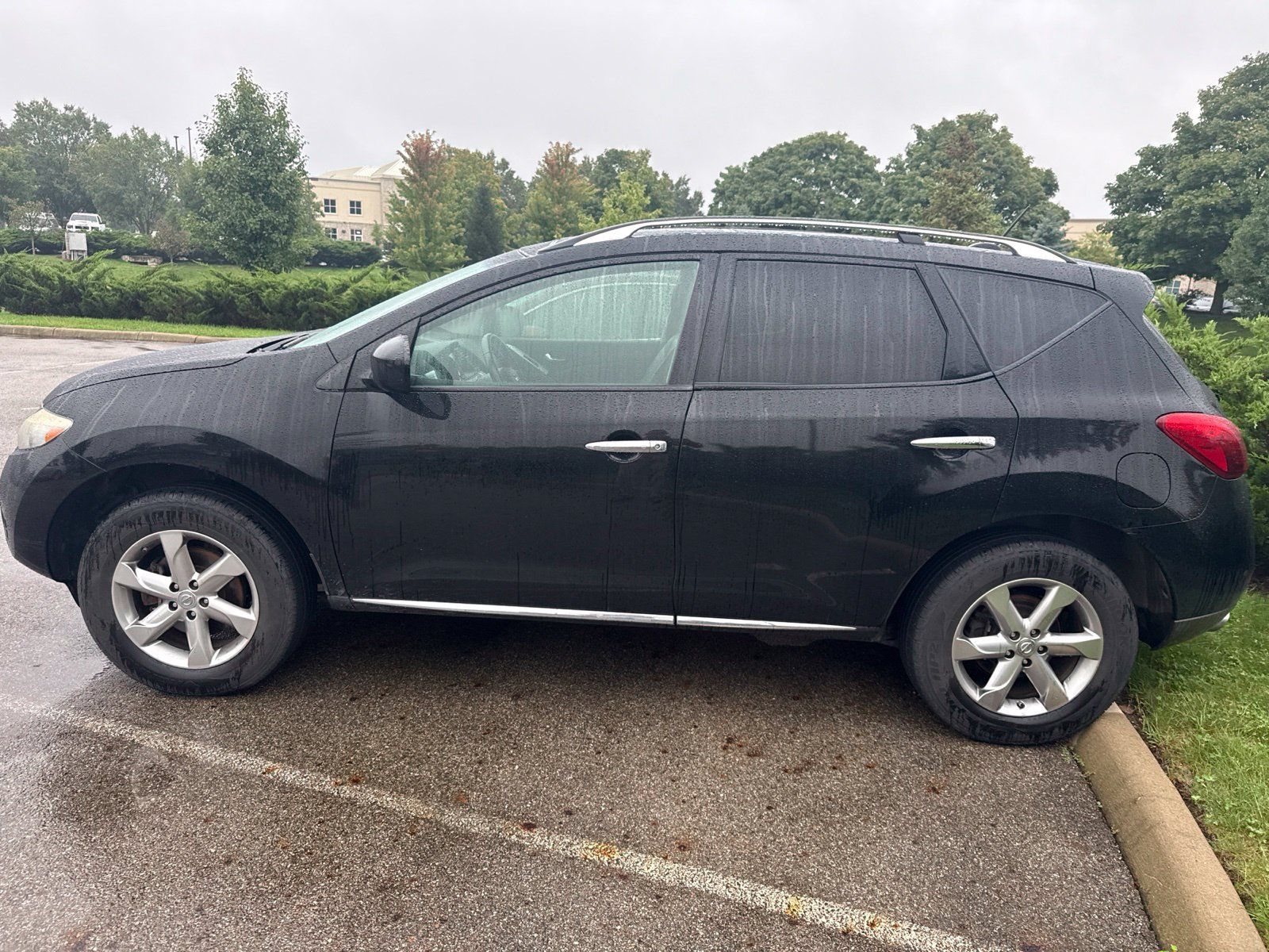 Used 2010 Nissan Murano SL w/ Leather Pkg AWD/4WD image 6