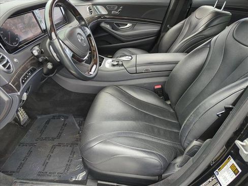 Used 2015 Mercedes-Benz S 550 Sedan image 16