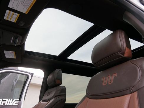 Used 2026 Ford F350 King Ranch w/ Chrome Package image 39