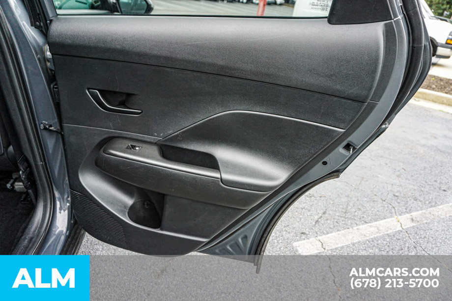 Used 2025 Hyundai Kona SEL FWD image 53
