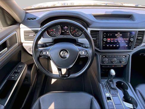 Used 2019 Volkswagen Atlas SE FWD image 6