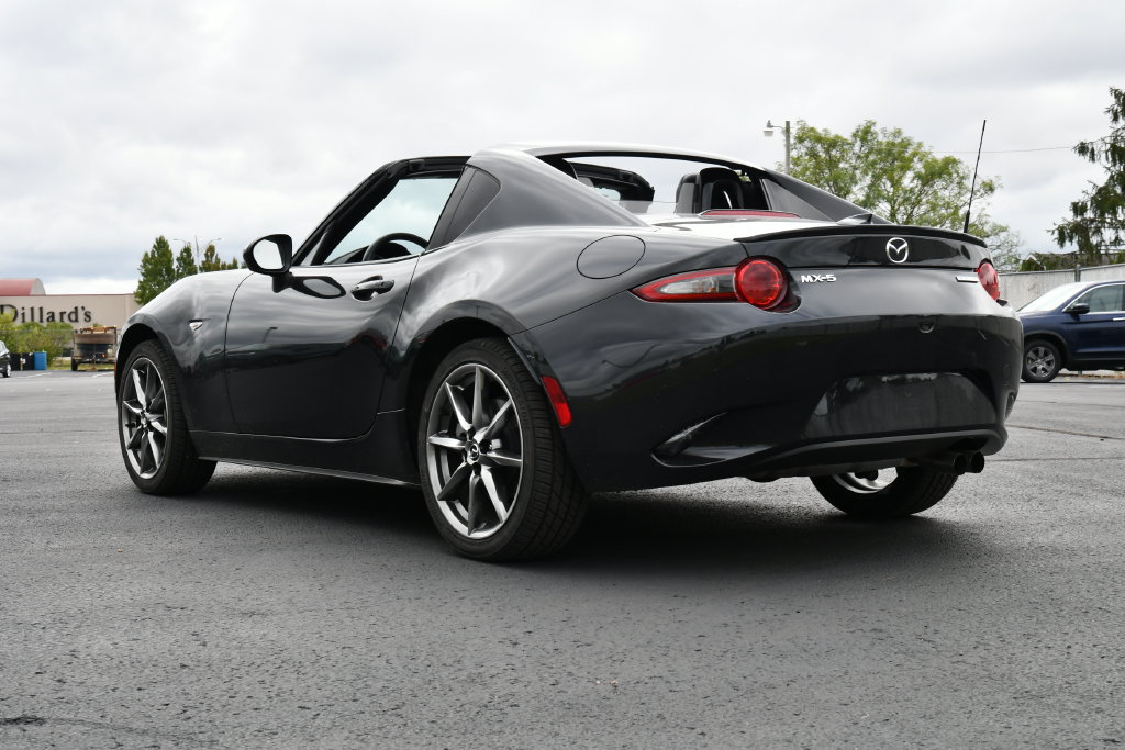 Used 2021 MAZDA MX-5 Miata RF Grand Touring RWD image 5