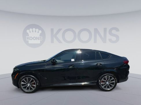 Used 2024 BMW X6 M60i w/ Climate Comfort Package AWD/4WD image 7