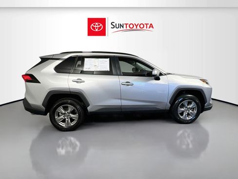 Used 2024 Toyota RAV4 XLE FWD image 2
