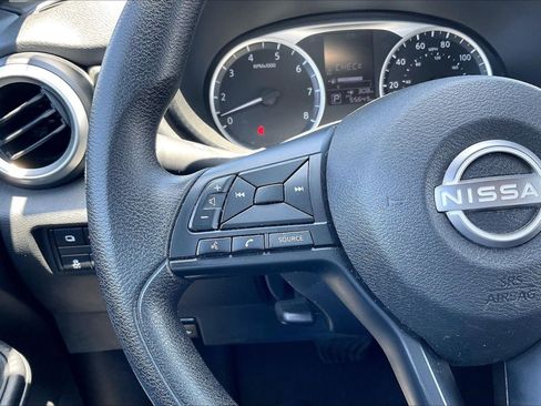 Used 2024 Nissan Versa S FWD image 18
