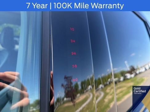 Used 2023 Ford Explorer XLT w/ Equipment Group 202A AWD/4WD image 26