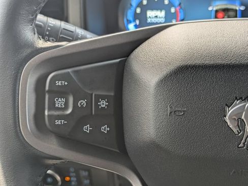 Used 2025 Ford Bronco Big Bend w/ Black Diamond Package AWD/4WD image 18