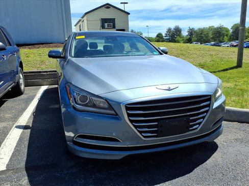 Used 2015 Hyundai Genesis 3.8 w/ Option Group 04 RWD image 15
