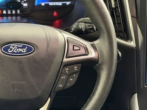 Used 2024 Ford Edge Titanium image 29