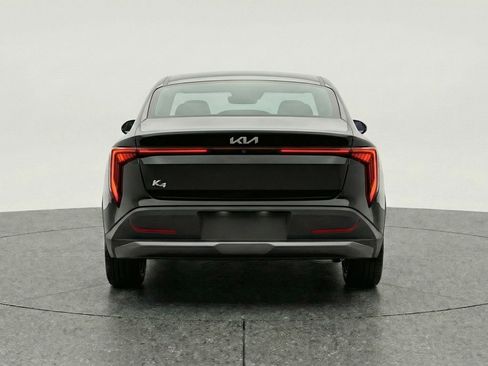 Used 2025 Kia K4 FWD image 7