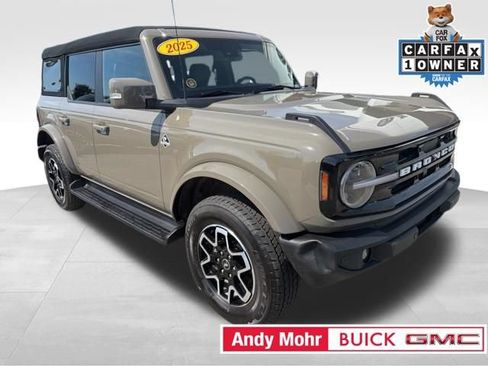 Used 2025 Ford Bronco Outer Banks AWD/4WD image 15