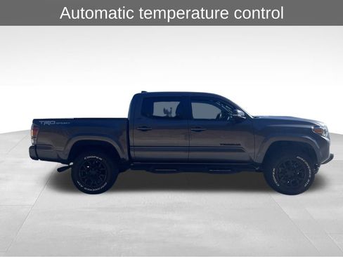 Used 2021 Toyota Tacoma TRD Sport image 4