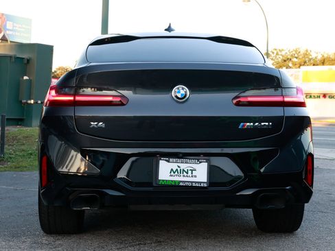 Used 2022 BMW X4 M40i w/ Premium Package image 10