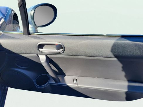 Used 2008 MAZDA MX-5 Miata Sport image 14