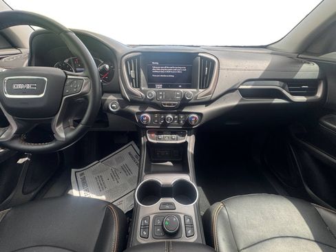 Used 2024 GMC Terrain AT4 w/ Tech Package AWD/4WD image 13