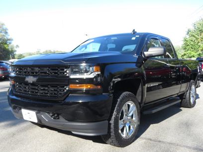 Used 2017 Chevrolet Silverado 1500 Custom w/ Custom Convenience Package