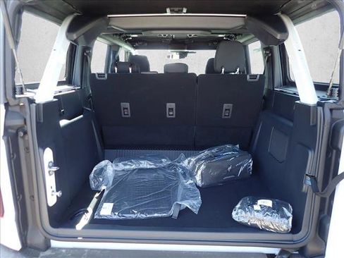 New 2026 Ford Bronco 4-Door AWD/4WD image 8
