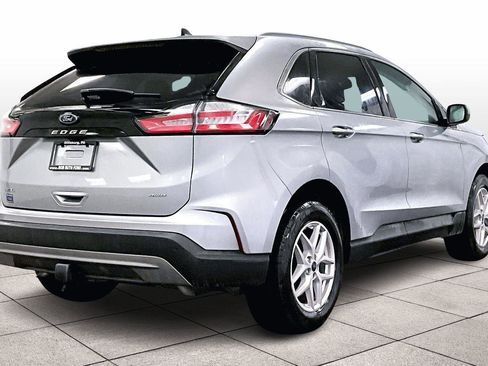 Used 2022 Ford Edge SEL w/ Convenience Package image 11