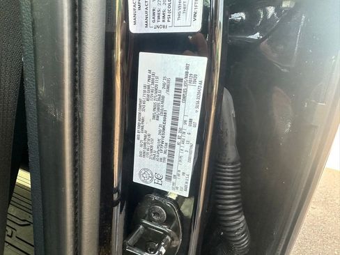 Used 2021 Ford F150 Lariat w/ Equipment Group 502A High image 9