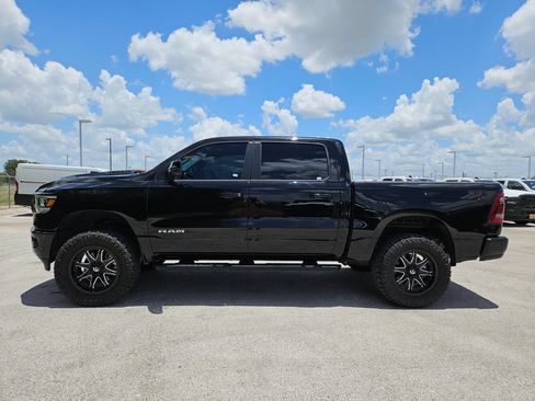 Used 2024 RAM 1500 Laramie AWD/4WD image 6