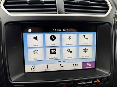 Used 2017 Ford Explorer XLT w/ Equipment Group 202A image 26