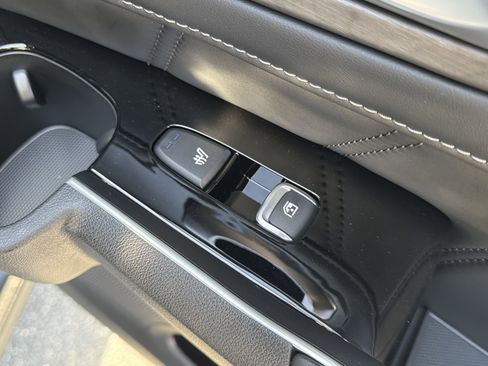 Used 2026 Kia Sorento SX Prestige image 18