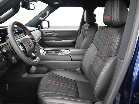 New 2026 Nissan Armada PRO-4X w/ Captain's Chari Seat Package image 9
