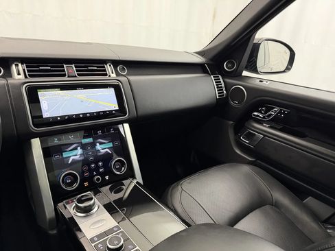 Used 2020 Land Rover Range Rover HSE AWD/4WD image 25