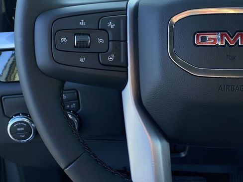 New 2026 GMC Sierra 1500 SLE image 20