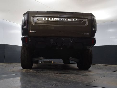 New 2025 GMC Hummer EV 2X image 51