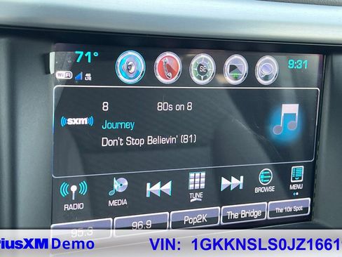 Used 2018 GMC Acadia SLE image 25