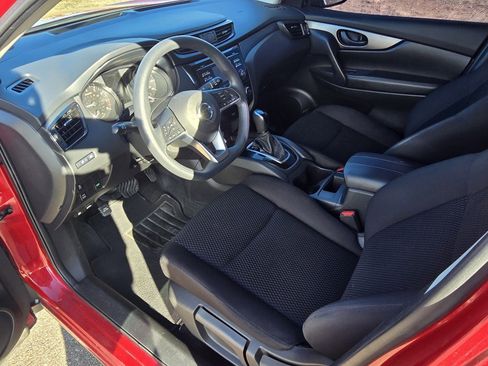 Used 2017 Nissan Rogue Sport S w/ S Appearance Package image 25