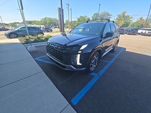 Used 2023 Hyundai Palisade SEL w/ Premium Package AWD/4WD image 6