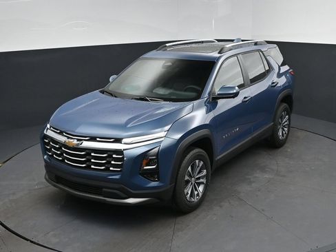 New 2026 Chevrolet Equinox LT w/ Safety and Technology Package FWD image 26
