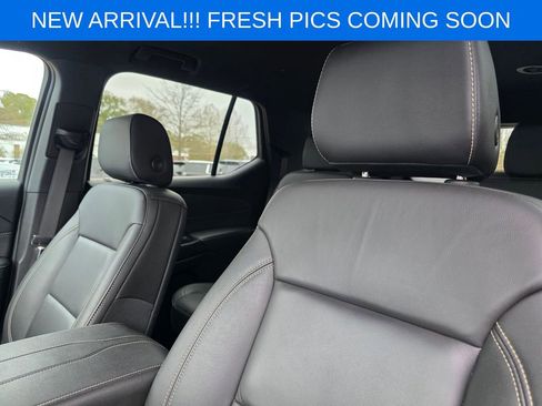 Certified 2023 Chevrolet Traverse LT image 9