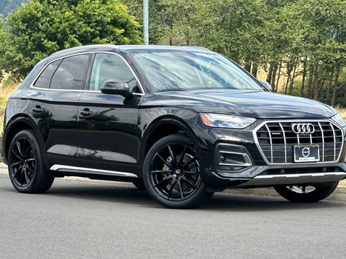 Used 2021 Audi Q5 2.0T Premium Plus w/ Premium Plus Package AWD/4WD image 1
