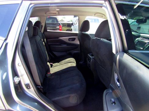 Used 2020 Nissan Murano SV image 24