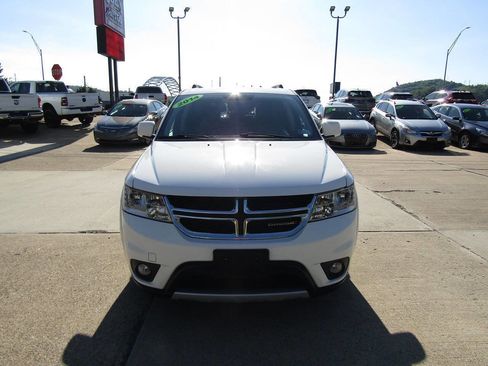 Used 2014 Dodge Journey SXT AWD/4WD image 3