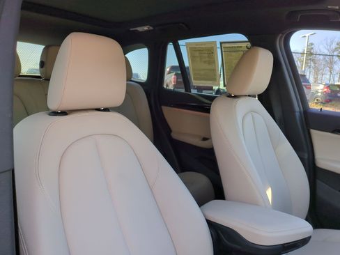 Certified 2021 BMW X1 xDrive28i w/ Convenience Package image 33