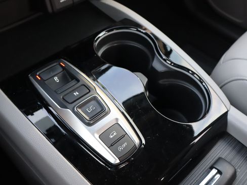 Used 2019 Honda Pilot Touring image 30