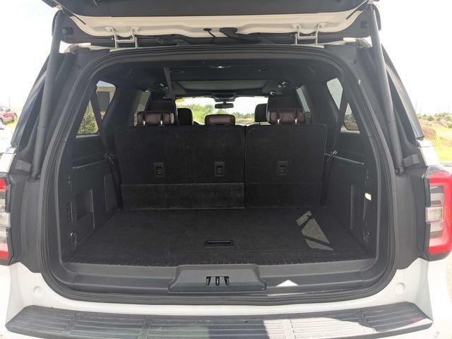 Used 2023 Ford Expedition Max Limited RWD image 12