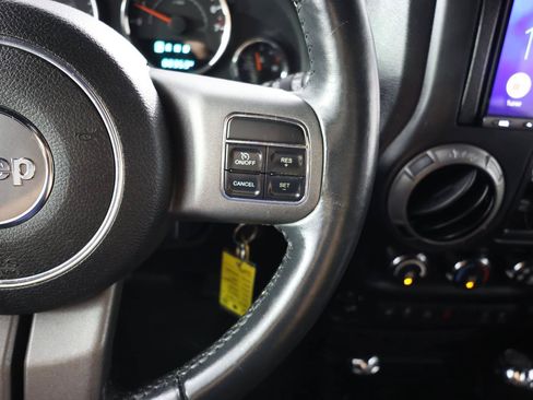 Used 2016 Jeep Wrangler Unlimited Sport AWD/4WD image 18