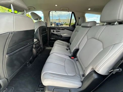 Used 2025 Honda Pilot EX-L image 26