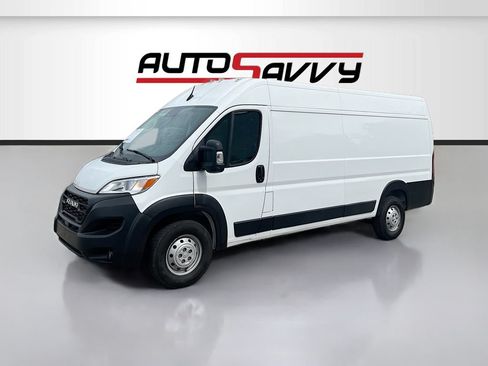 Used 2023 RAM ProMaster 3500 w/ Driver Convenience Group FWD image 3